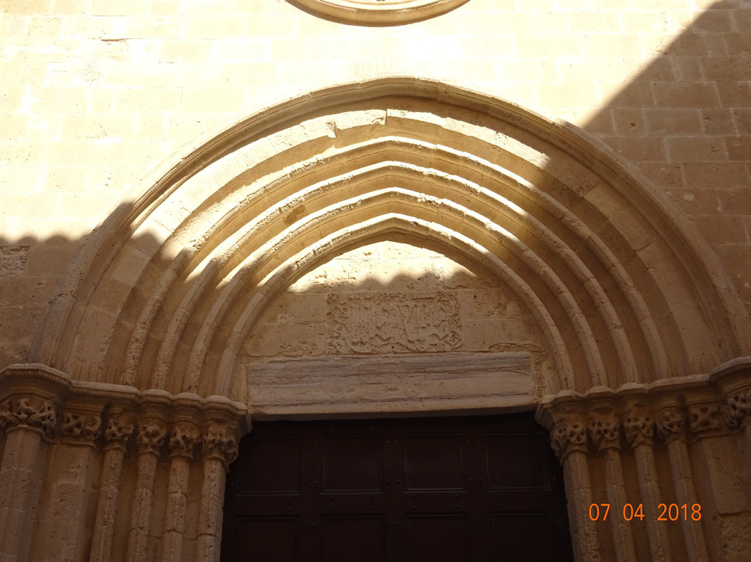Isola旅游景点-Chiesa di San Martino