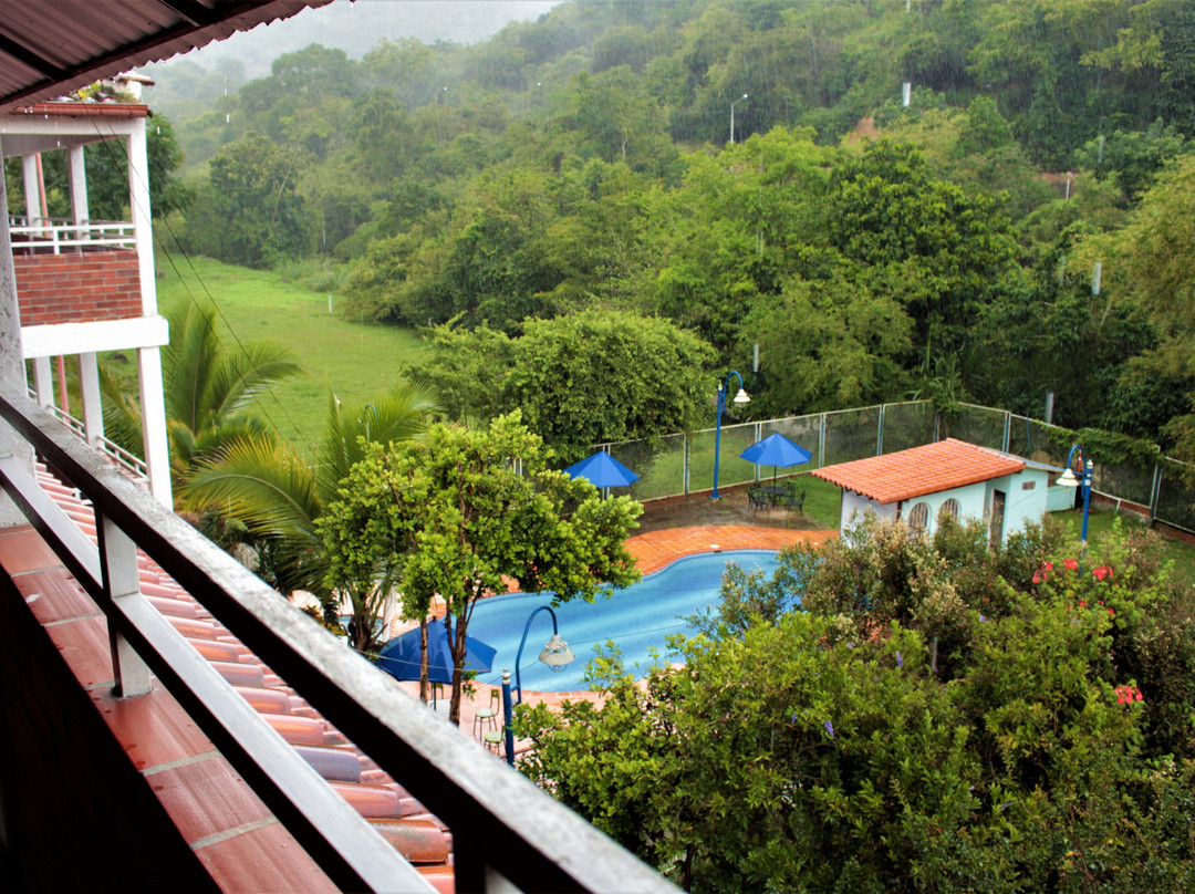 Hotel El Porton de San Gil主图