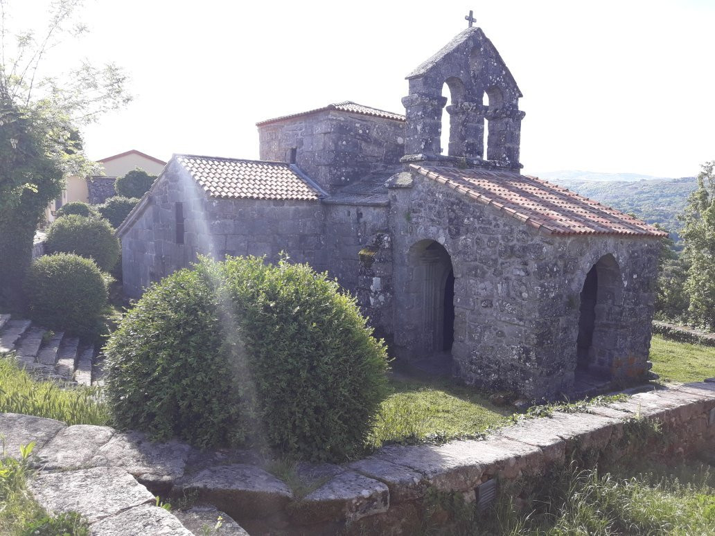 Igrexa de Santa Comba de Bande景点图片