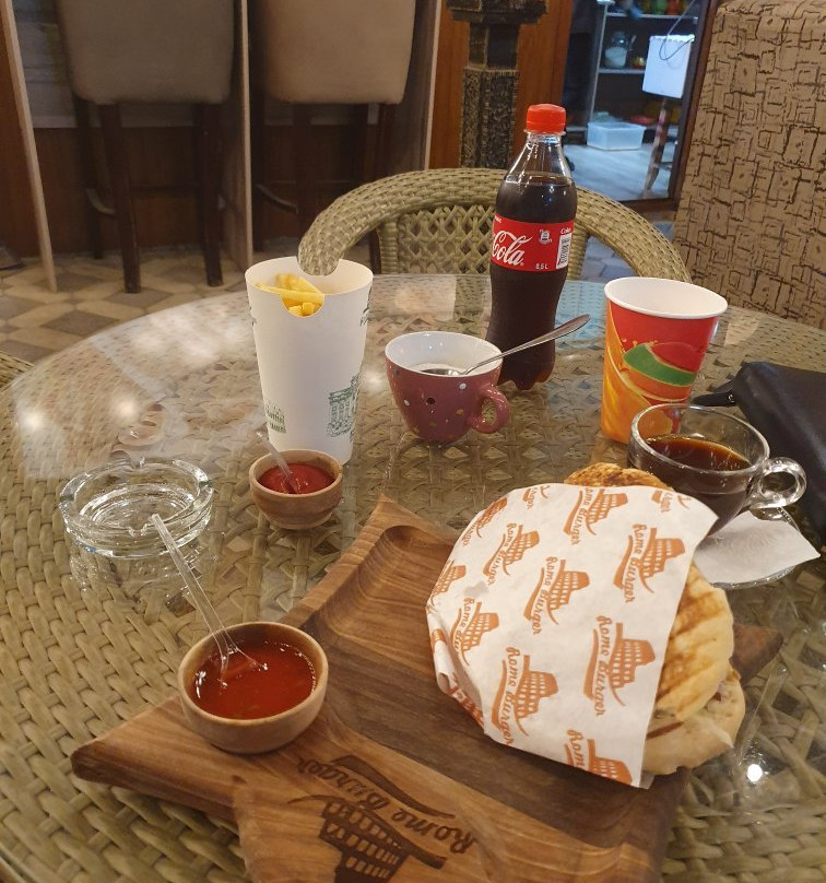 Roma Pizza