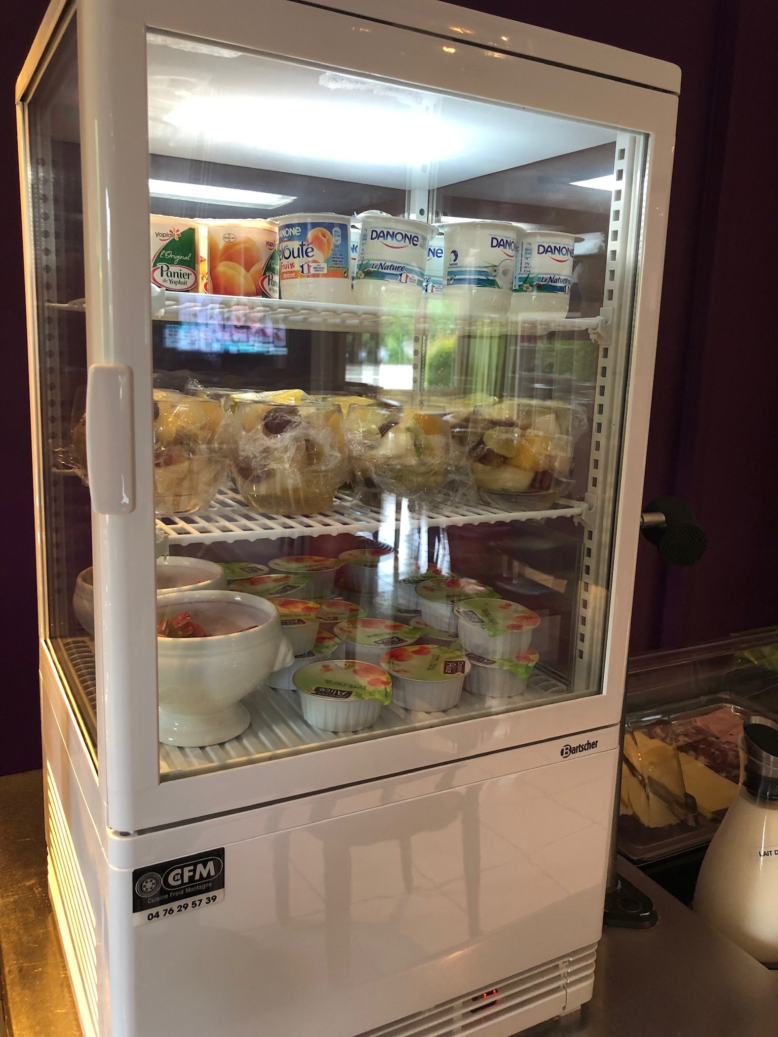 东格勒诺布尔 - 梅兰基里亚德酒店-餐饮