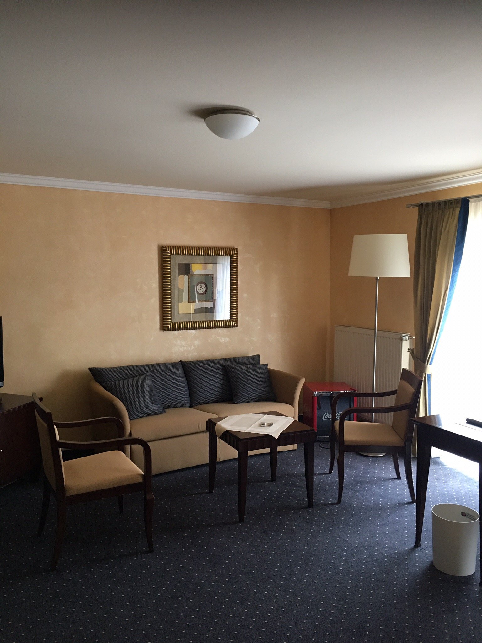 Hotel Ambiente-官方