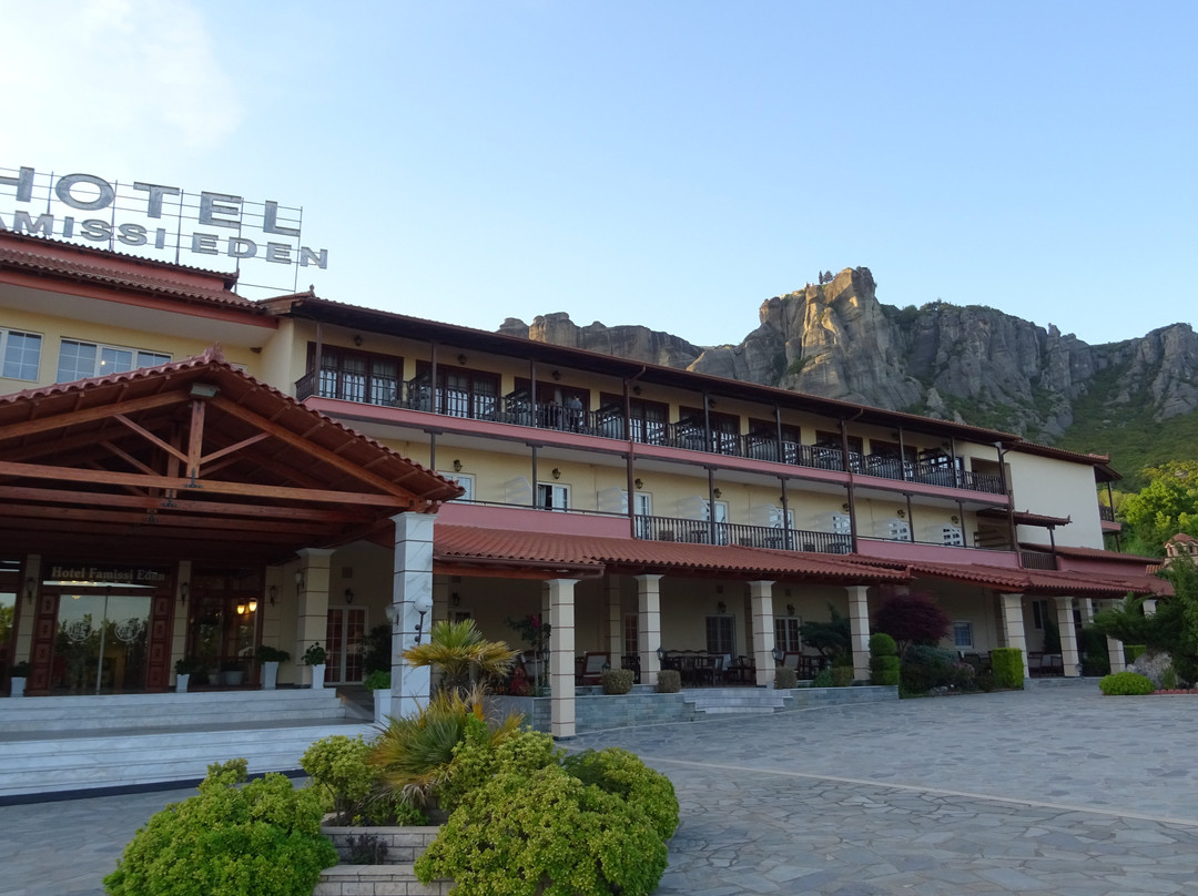 法米斯伊甸园酒店主图