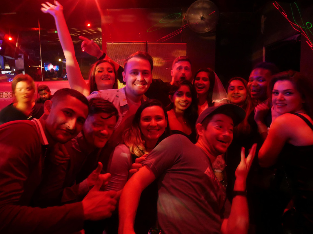 Malteaser Pub Crawl Malta-圣朱利安斯必去景点