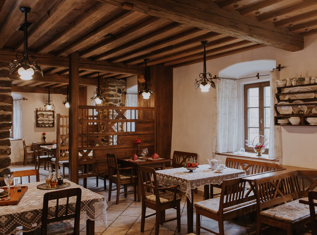 Koroska Hisa Pri Lipi主图