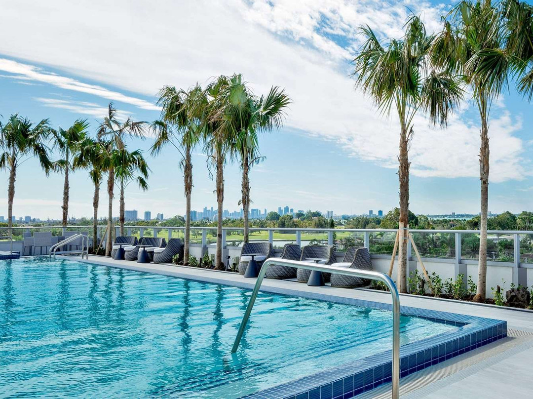 The Altair Hotel主图