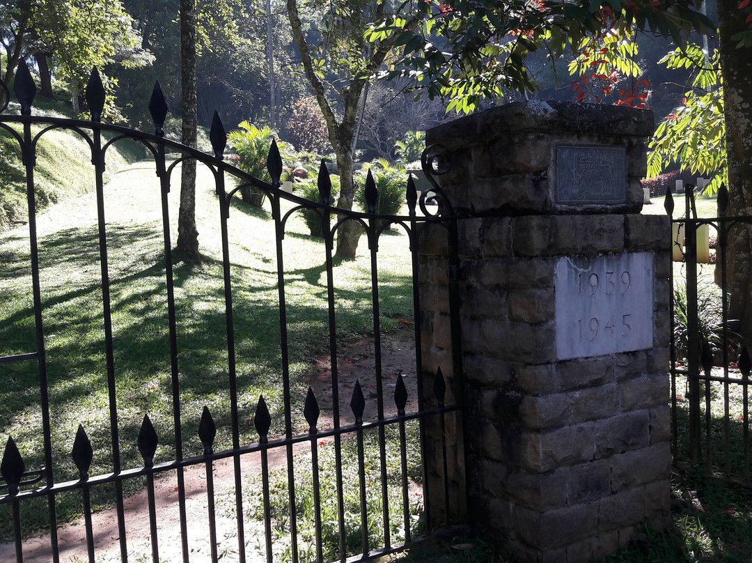 英联邦抗日烈士公墓景点图片