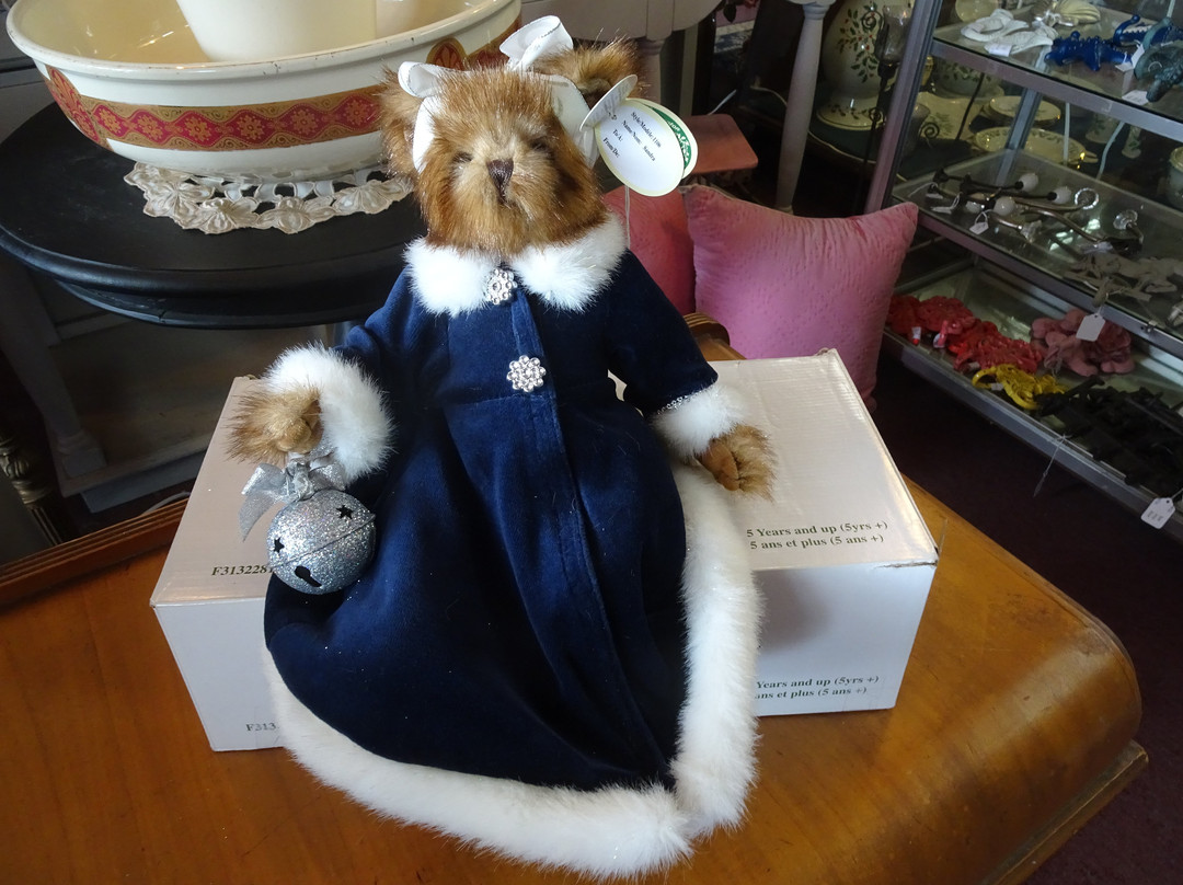 San Clemente Antiques-圣克莱蒙顿必去景点