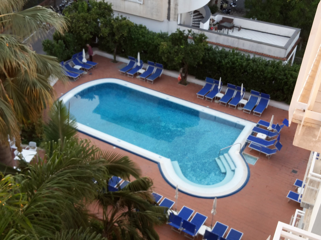 Hotel Caravel Sorrento主图