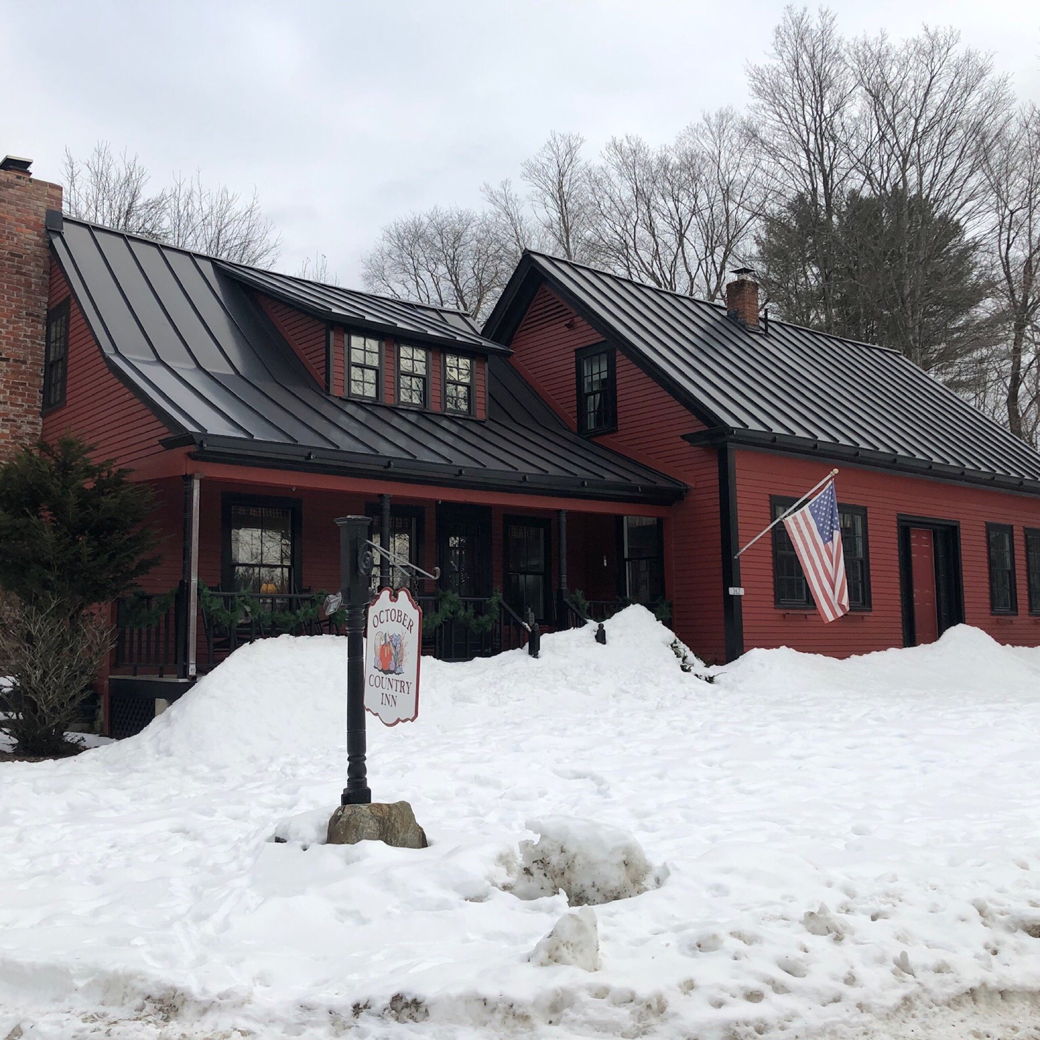 October Country Inn-官方