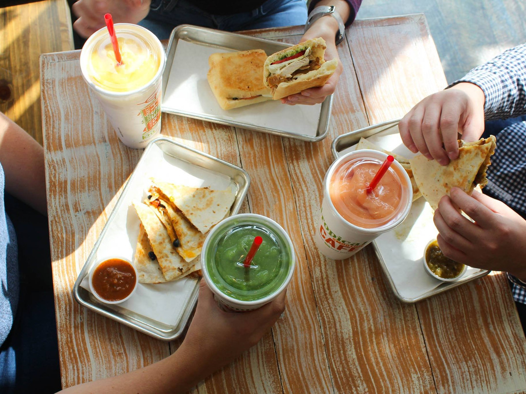 Tropical Smoothie Cafe