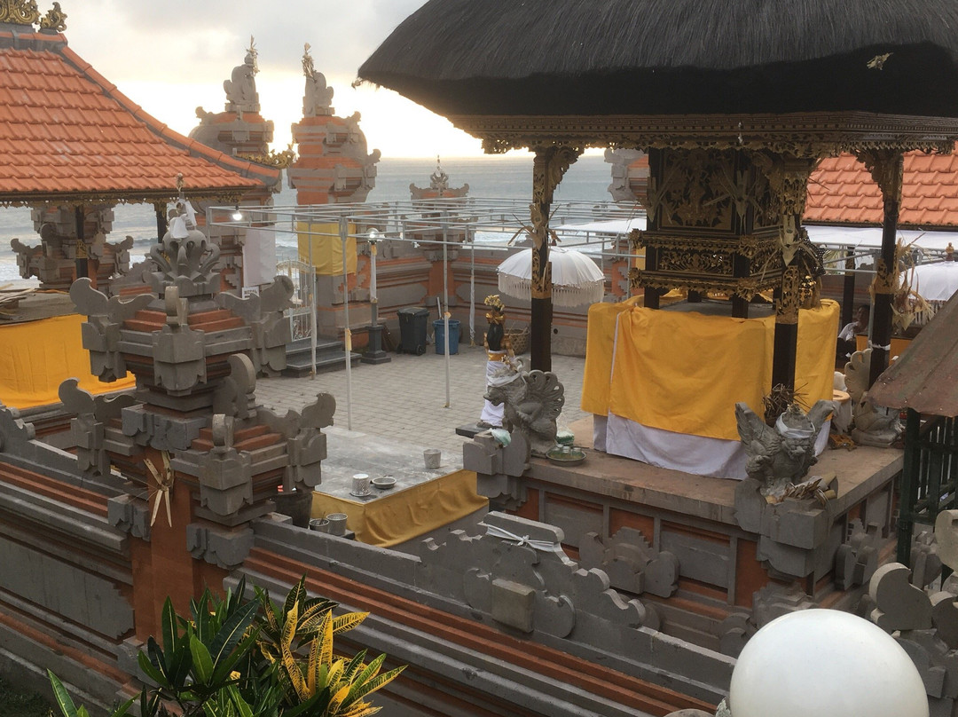 蓝布斯威寺-登巴萨必去景点