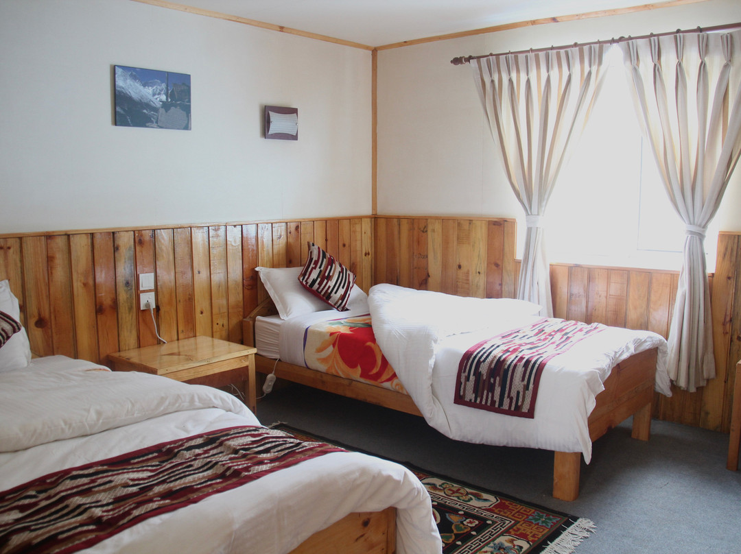 全景山林小屋和餐厅