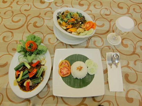 University Hotel主图