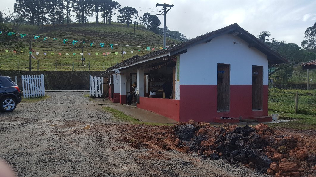 Santa Rita de Jacutinga餐馆和美食-Parada Do Queijo