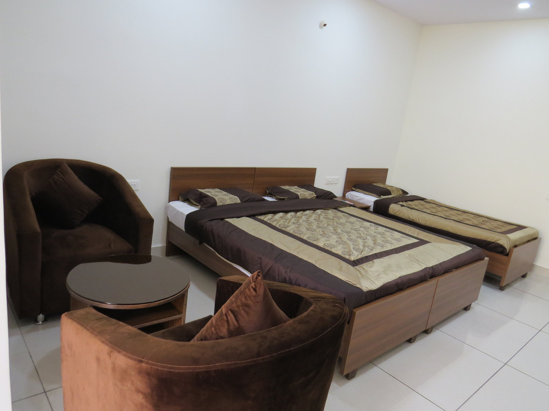 Sugamya Corner Guesthouse主图