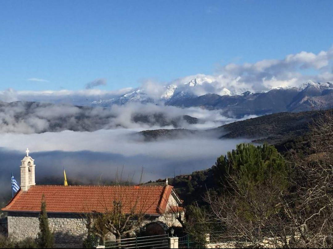 Agios Demetrios-Drakovouni必去景点