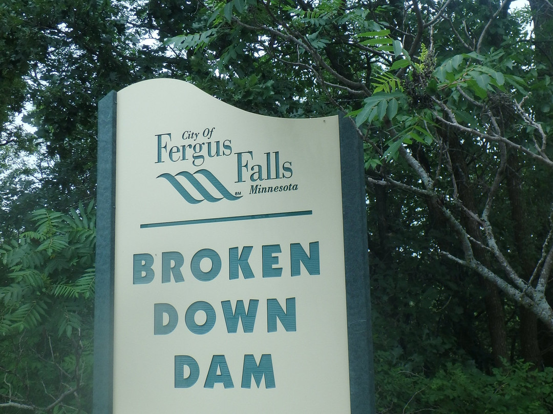 Broken Down Dam Park景点图片