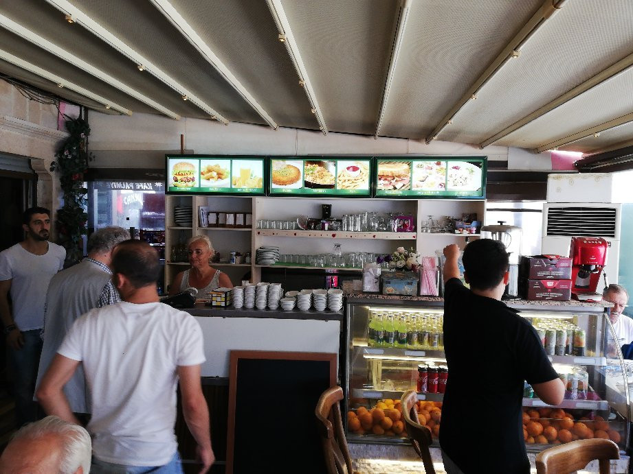Kafe Palmiye
