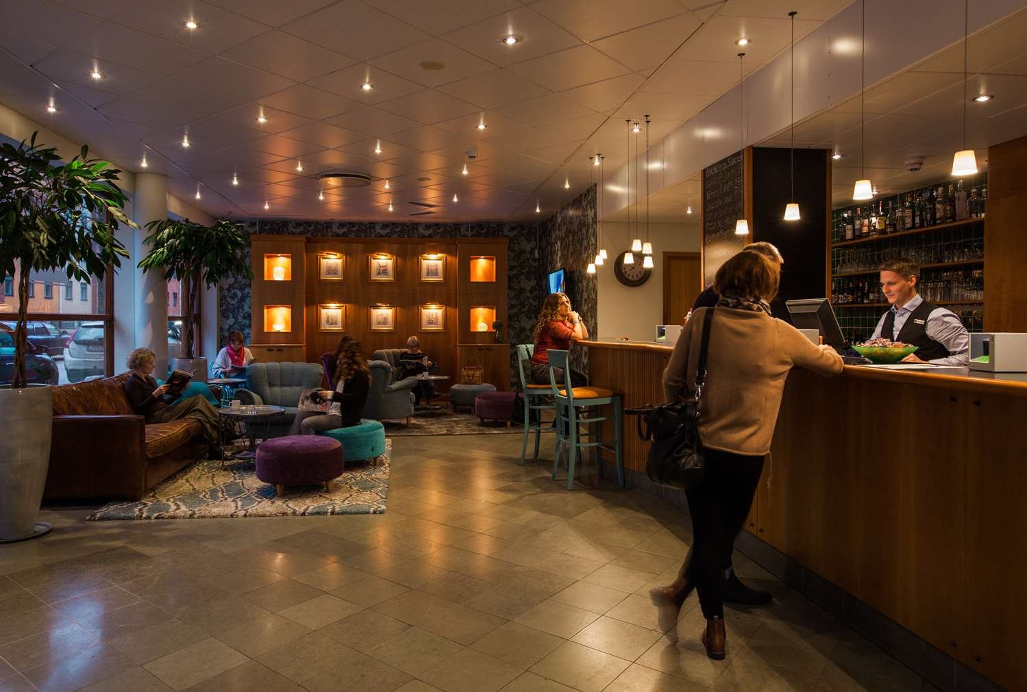 Sure Stay Hotel Esplanade Rooms & Longstay-官方