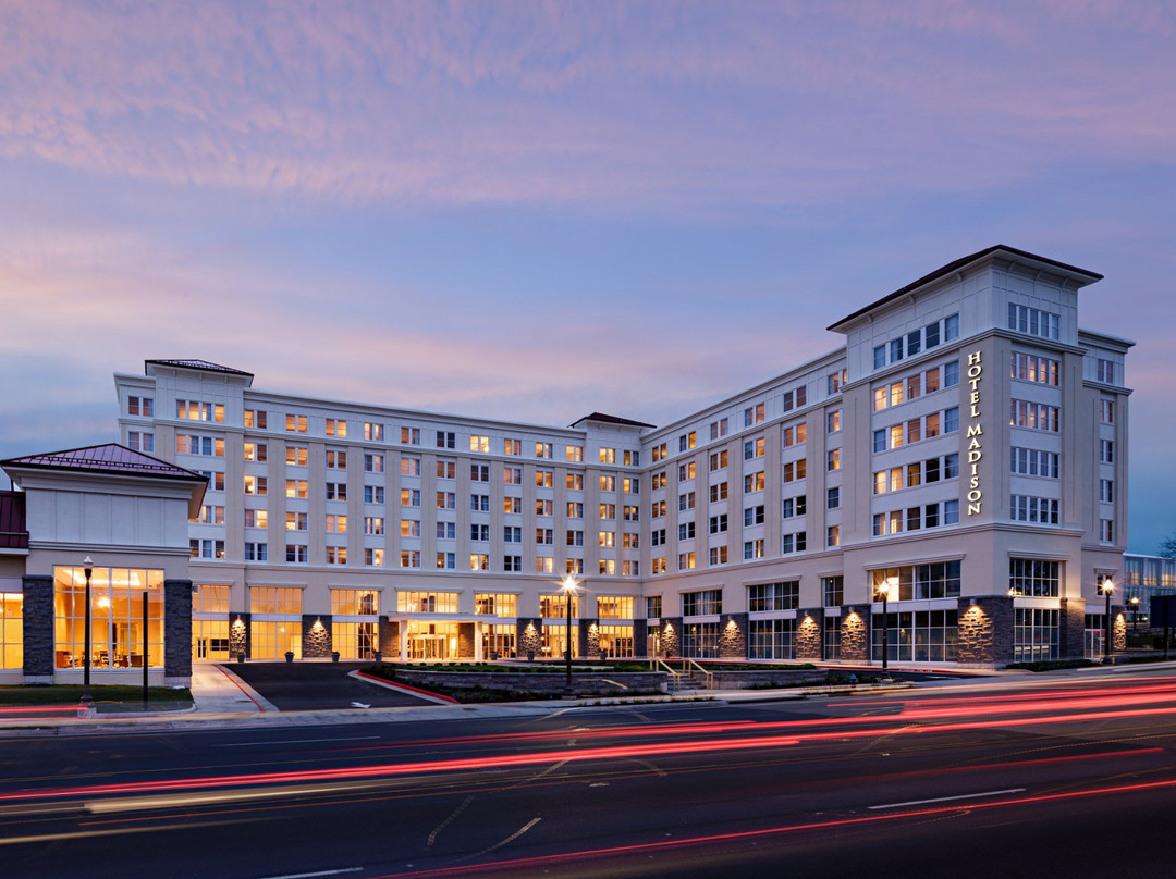 Hotel Madison & Shenandoah Conference Center