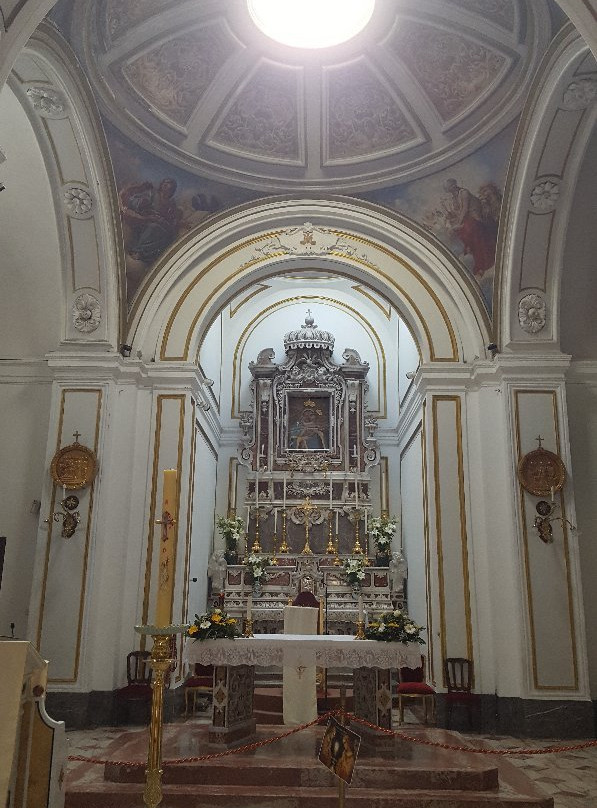 Santa Maria del Carmine景点图片