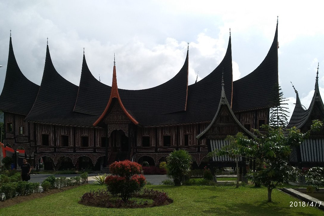 Minangkabau Documentation and Cultural Information Center景点图片