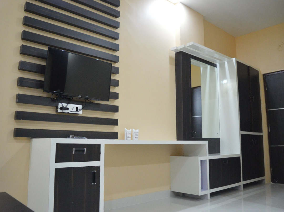 JK Rooms 125 Hotel Mariya International主图