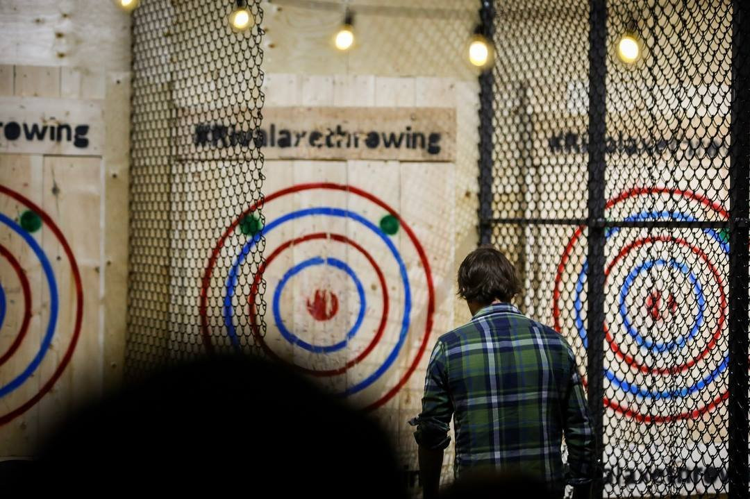 Rival Axe Throwing-艾迪尔必去景点