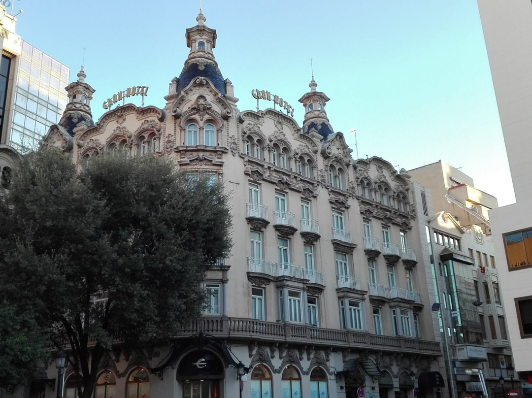 Jardines de la Plaza del Altozano景点图片