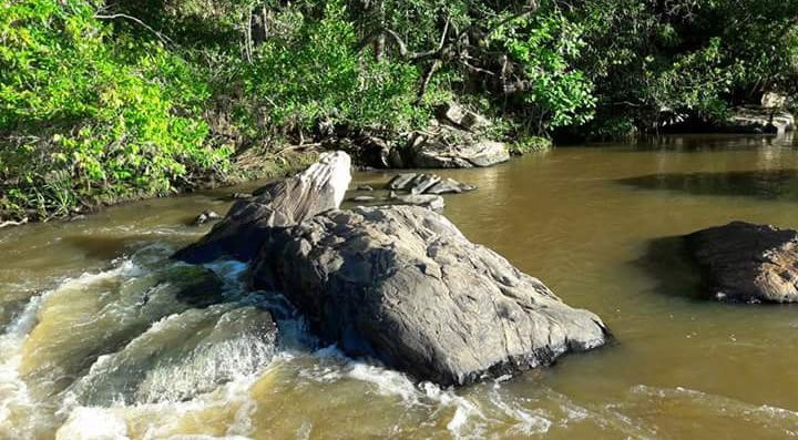 Cachoeira do Coqueiral-Monte Siao必去景点