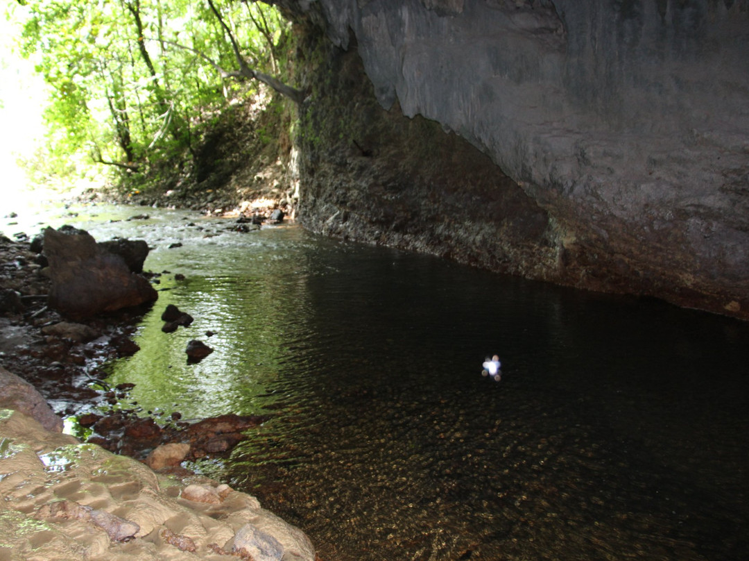 Hinayagan Cave-比斯利格必去景点