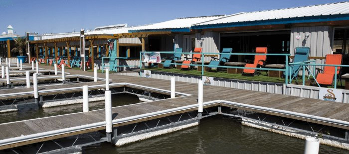 Sam's Dock @ Twin Coves Marina景点图片