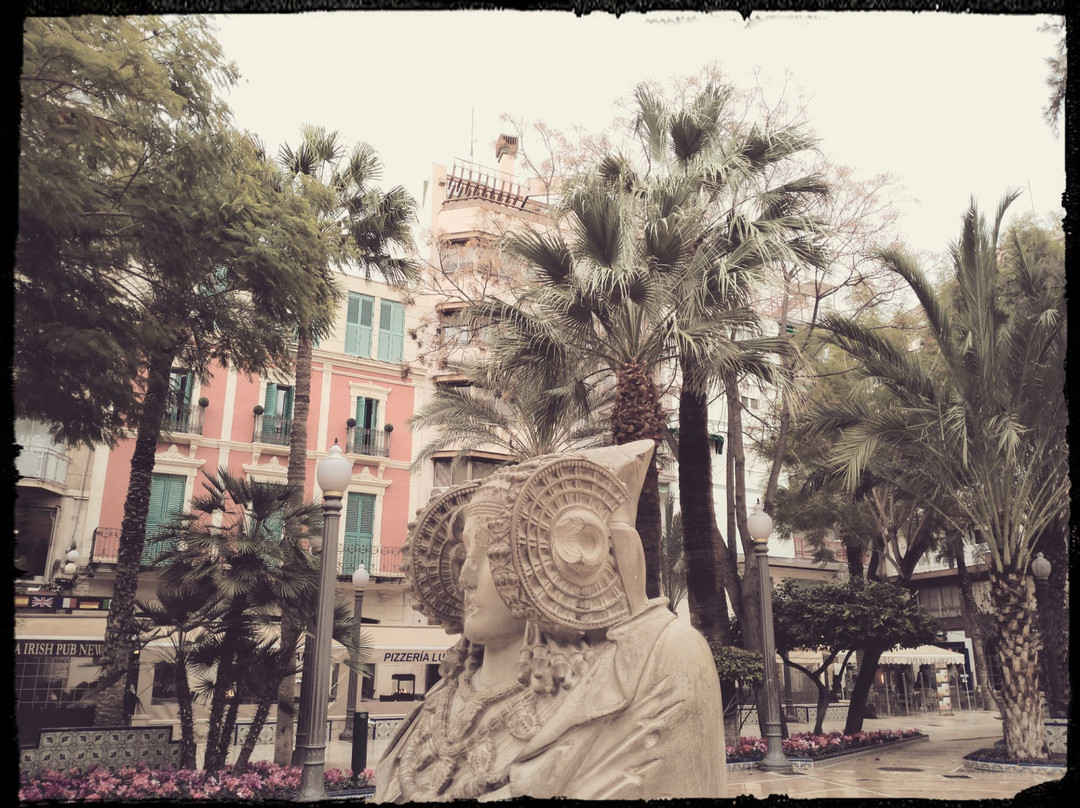 Tours Mediterraneo景点图片