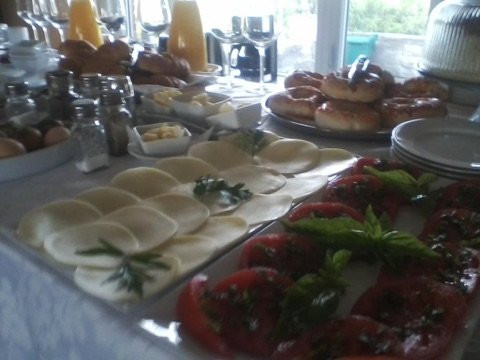 Vieni Estates Bed & Breakfast主图