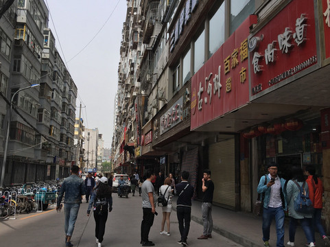 如家精选酒店(兰州张掖路西关地铁站店)主图