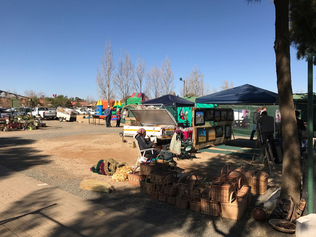 Langenhoven Park Farmers Market-布隆方丹必去景点