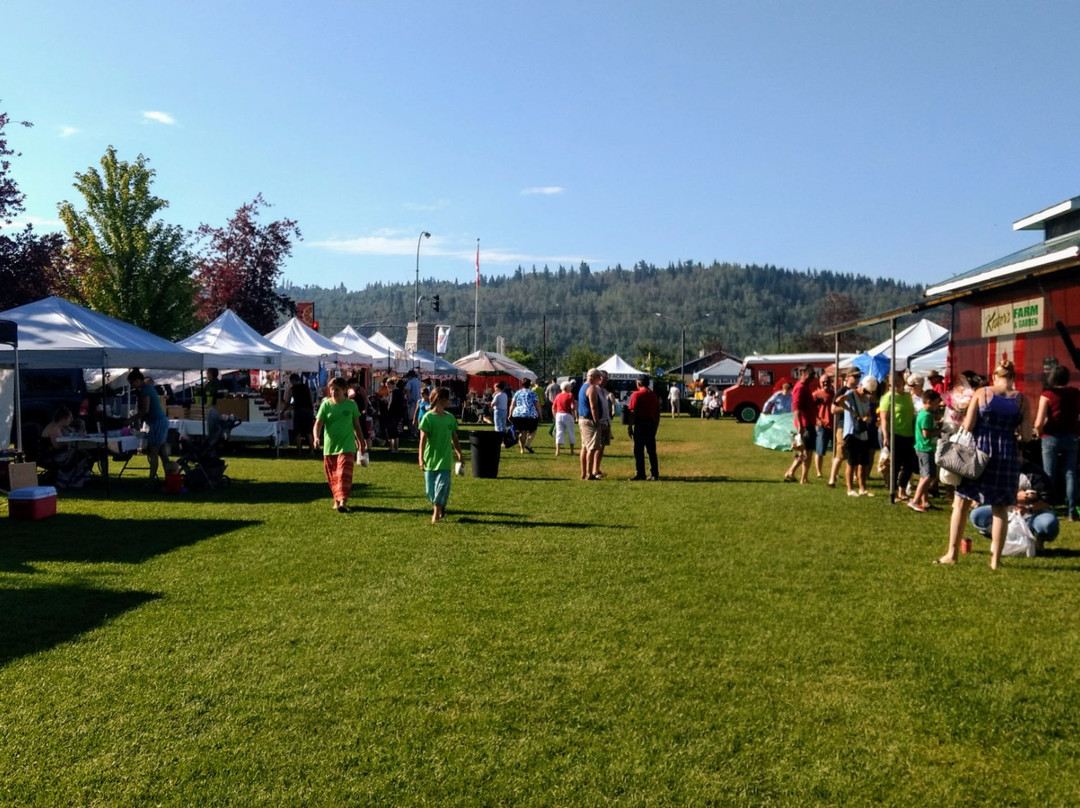 Quesnel Farmers' Market景点图片