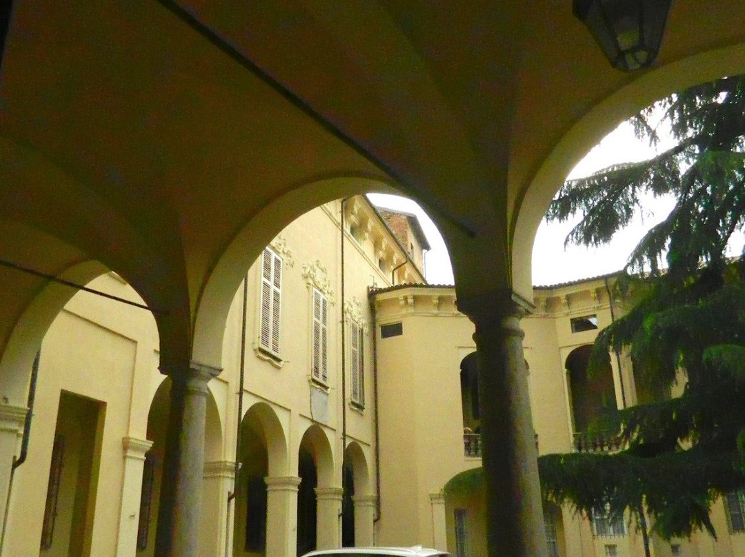 Palazzo Sannazzaro景点图片