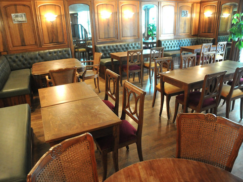 Café du Tailleur主图