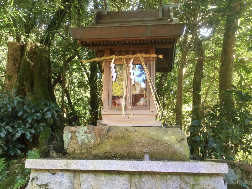 Onji Shrine景点图片