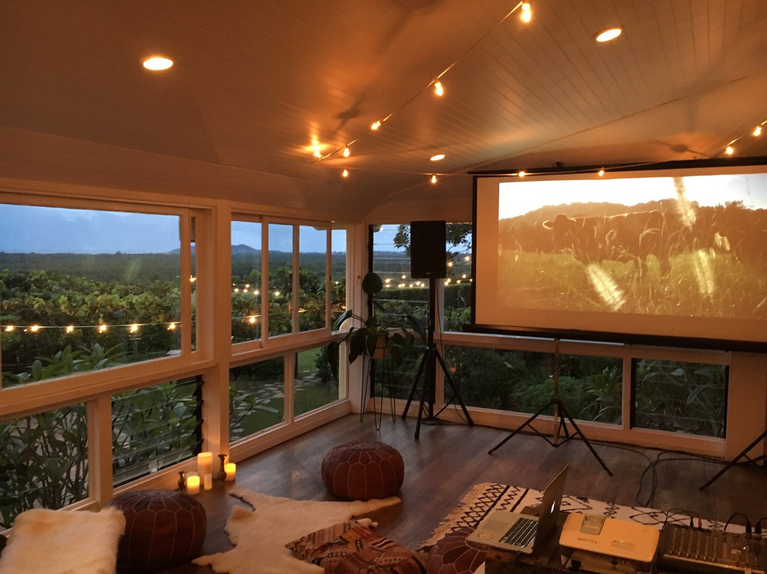 无花果树餐厅和客房主图