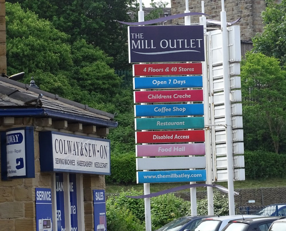 The Mill Outlet & Garden Centre景点图片