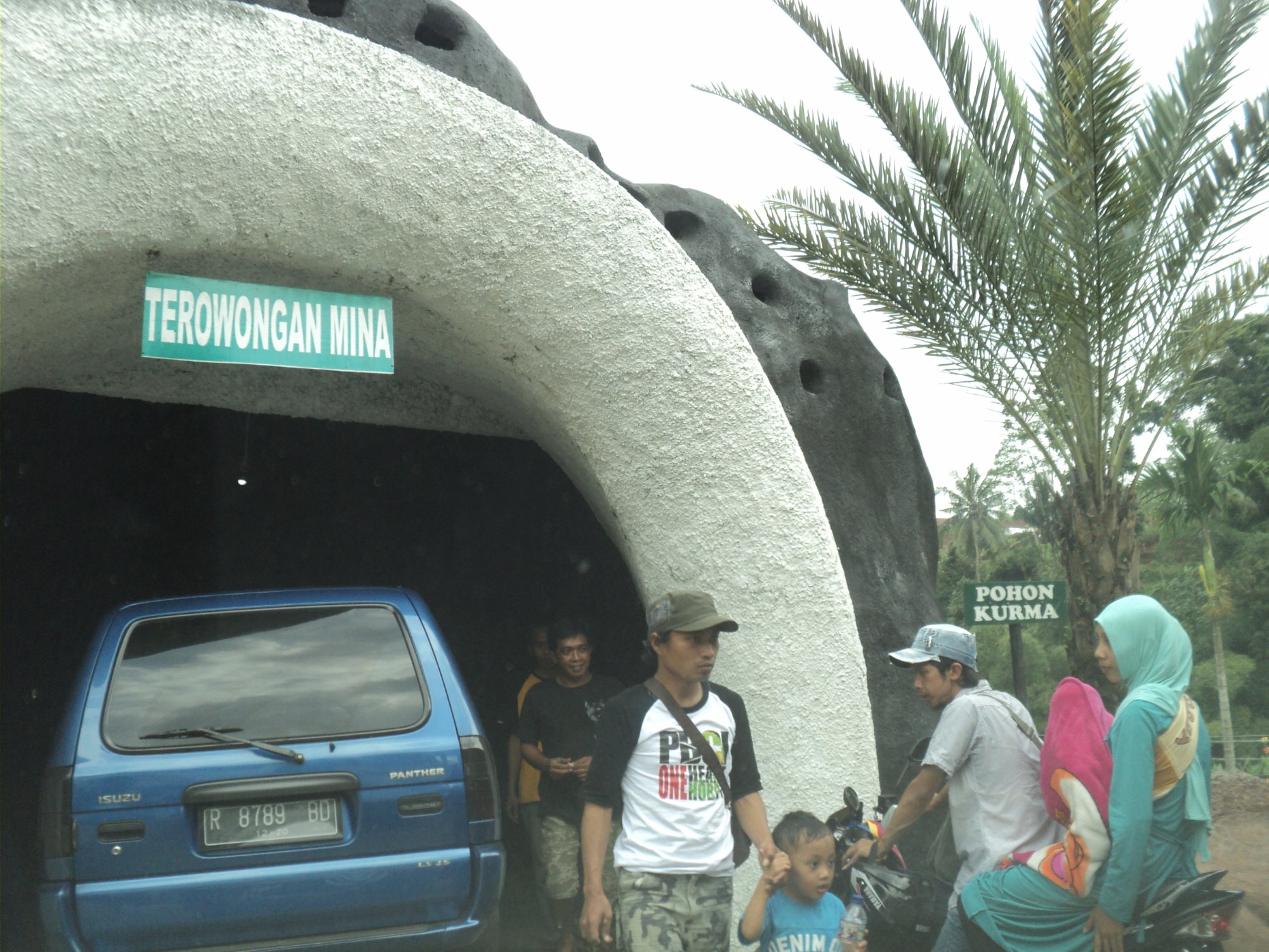 Surya Yudha Hotel-家庭/游戏区