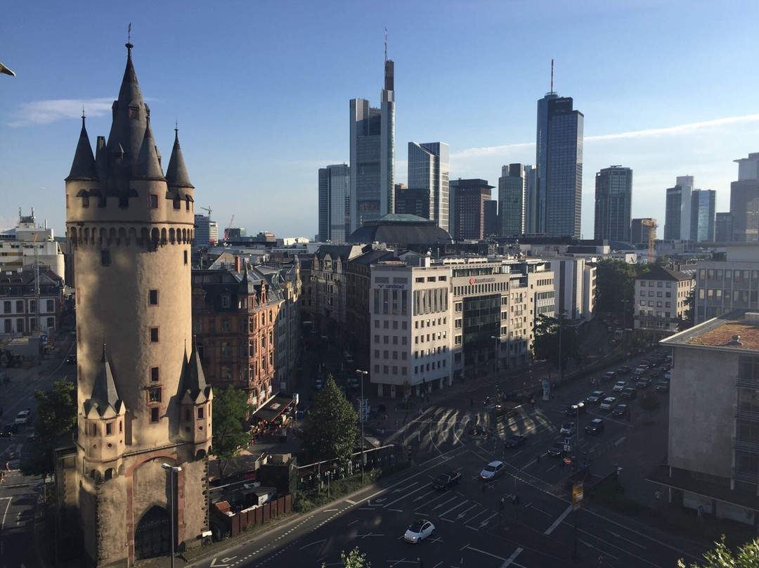 Eschenheimer Turm-法兰克福必去景点