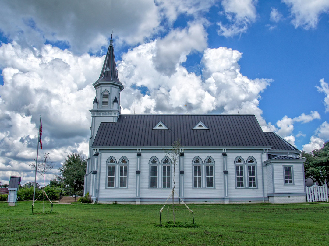 St. Cyril and Methodius Catholic Church景点图片