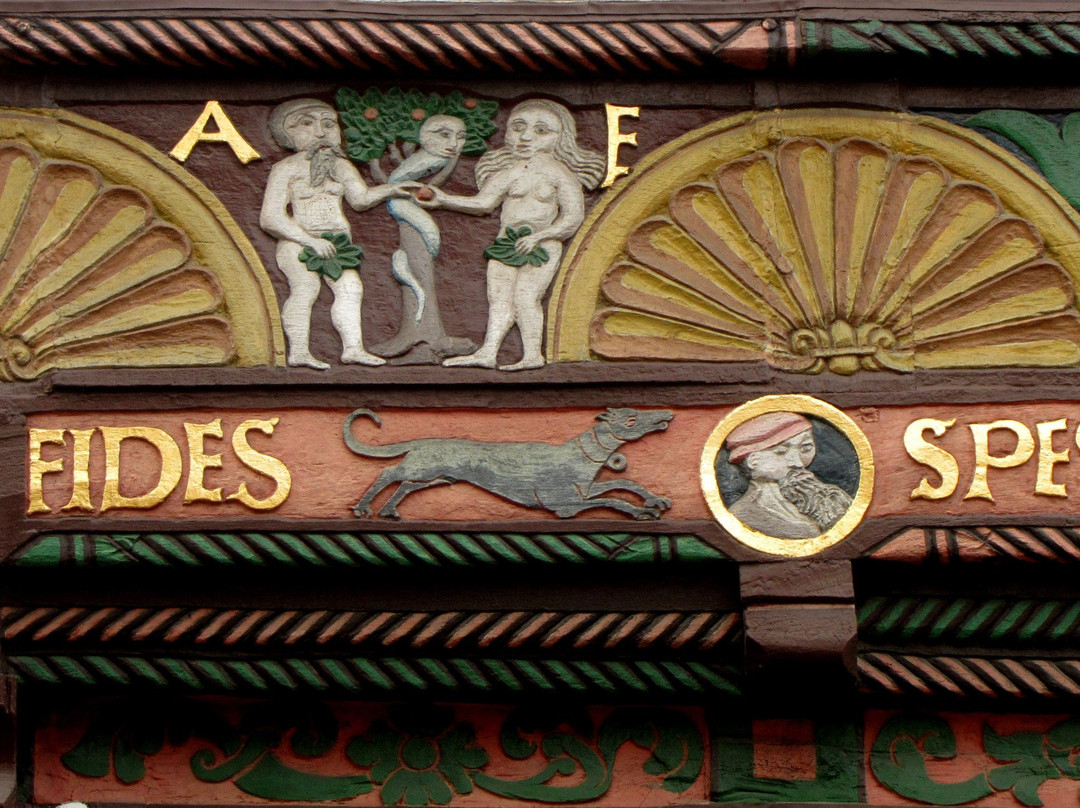 The Adam-and-Eve-House-帕德博恩必去景点