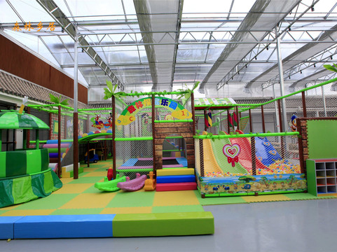 森林乡居度假酒店主图