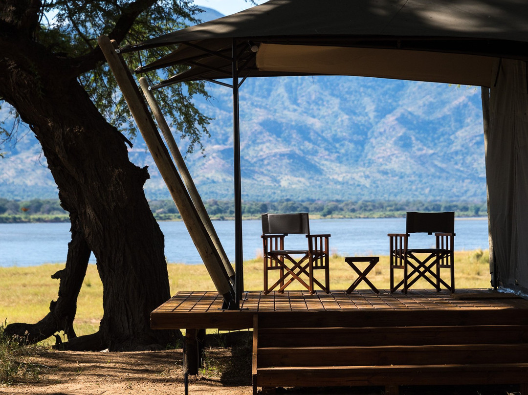 Wilderness Safaris - Ruckomechi Camp