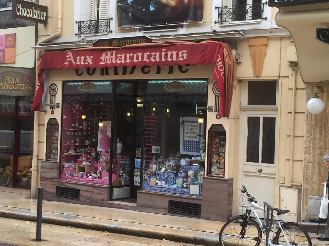 Aux Marocains-维希必去景点